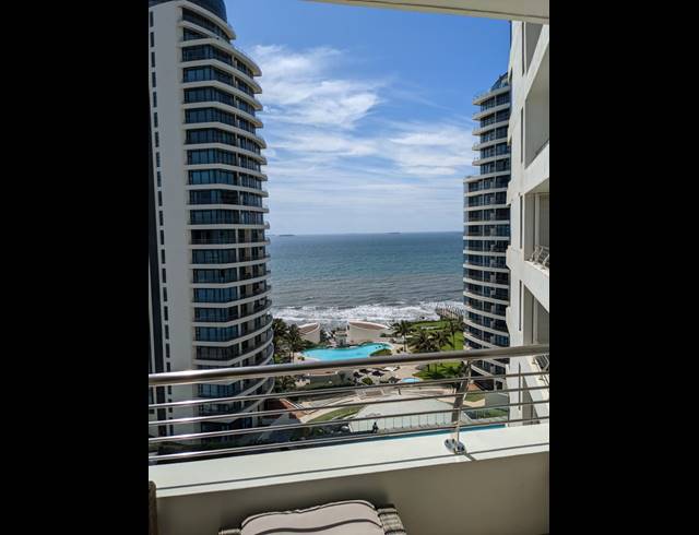 2 BEDROOM APARTMENT FOR SALE IN UMHLANGA CENTRAL